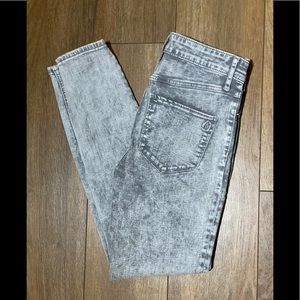 ABERCROMBIE SKINNY JEANS